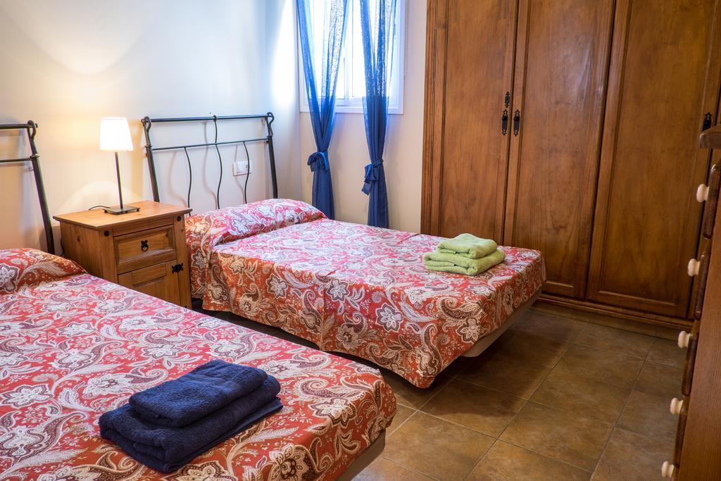Amazing Duplex 3 Bedrooms Good Wifi With Terrace & Bbq Corralejo Exterior photo